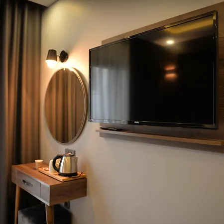 Hotel Basilis